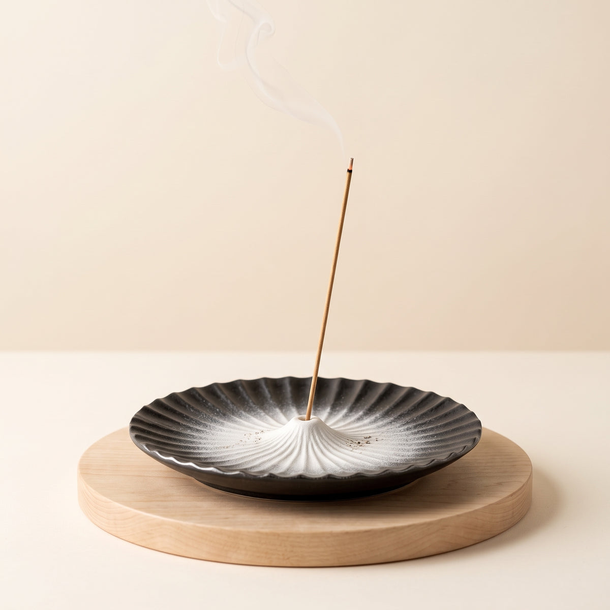 JP.MODE | Japanese Ceramic Incense Holder